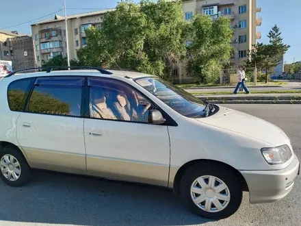 Toyota Ipsum 1997 года за 4 200 000 тг. в Алматы – фото 8