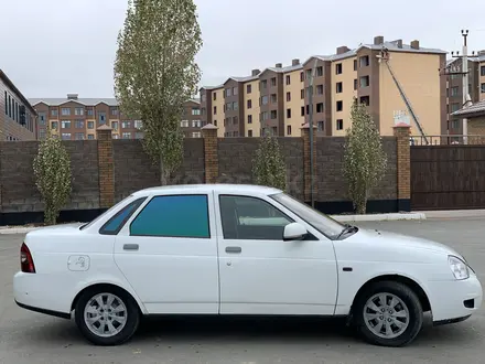 ВАЗ (Lada) Priora 2170 2014 года за 2 500 000 тг. в Атырау – фото 6