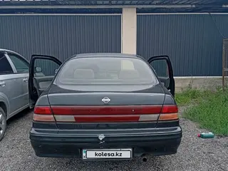 Nissan Maxima, 1995