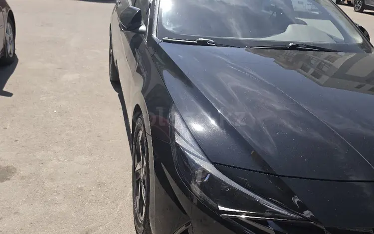 Hyundai Elantra 2022 года за 9 600 000 тг. в Алматы