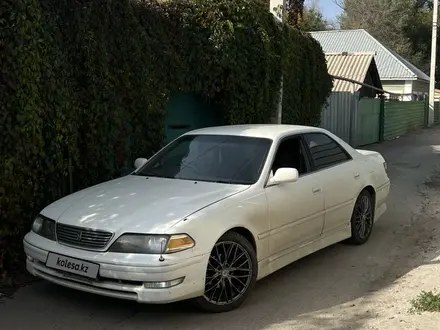 Toyota Mark II 1997 года за 2 800 000 тг. в Алматы – фото 6