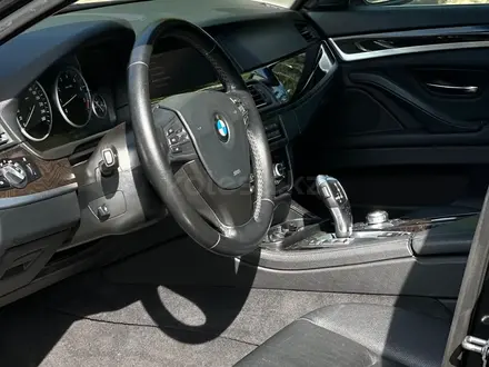 BMW 535 2011 года за 10 500 000 тг. в Алматы – фото 14