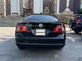 Volkswagen Jetta 2007 года за 2 850 000 тг. в Шымкент – фото 5