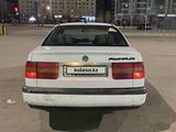 Volkswagen Passat 1995 года за 1 290 000 тг. в Актобе – фото 5