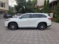 Toyota Highlander 2018 годаүшін22 700 000 тг. в Алматы – фото 2