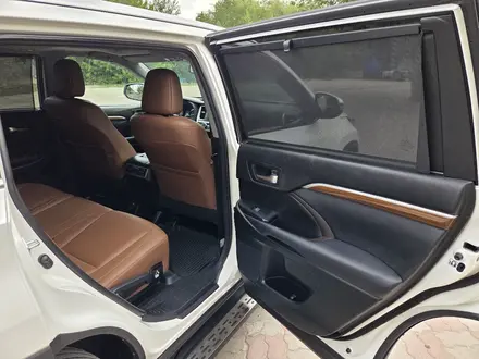 Toyota Highlander 2018 года за 22 700 000 тг. в Алматы – фото 18
