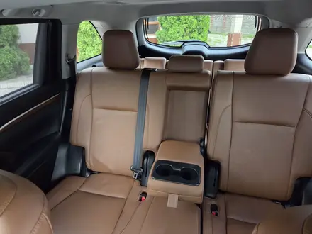 Toyota Highlander 2018 года за 22 700 000 тг. в Алматы – фото 22