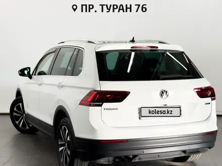 Volkswagen Tiguan 2020 года за 10 450 000 тг. в Астана – фото 2