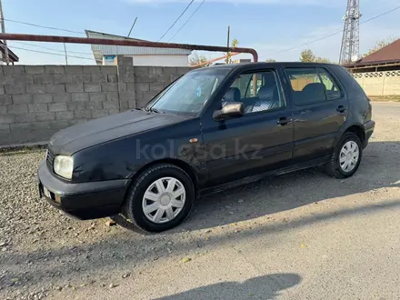 Volkswagen Golf 1996 года за 2 000 000 тг. в Сарыкемер – фото 2