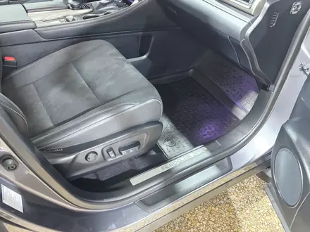 Lexus RX 200t 2017 года за 19 500 000 тг. в Астана – фото 12