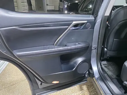 Lexus RX 200t 2017 года за 19 500 000 тг. в Астана – фото 15