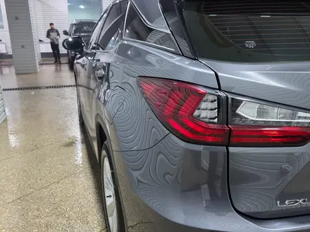 Lexus RX 200t 2017 года за 19 500 000 тг. в Астана – фото 8