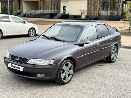 Opel Vectra 1997 года за 1 920 000 тг. в Астана