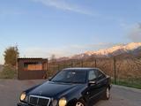 Mercedes-Benz E 280 1995 годаfor1 700 000 тг. в Алматы