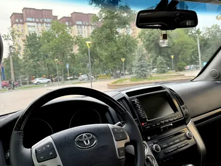 Toyota Land Cruiser 2011 года за 22 500 000 тг. в Алматы – фото 5