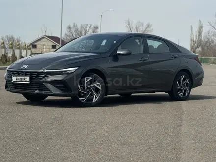 Hyundai Elantra 2023 года за 12 190 000 тг. в Тараз – фото 25