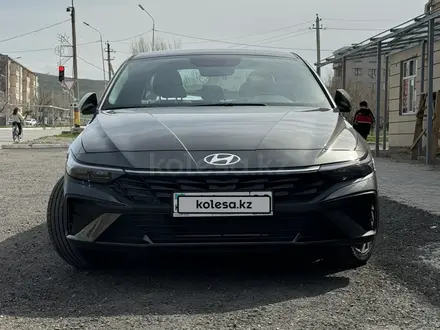 Hyundai Elantra 2023 года за 12 190 000 тг. в Тараз – фото 44