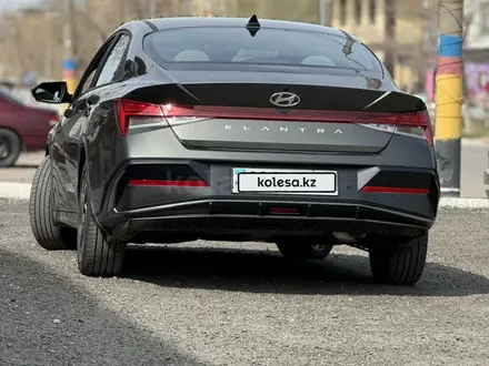 Hyundai Elantra 2023 года за 12 190 000 тг. в Тараз – фото 61