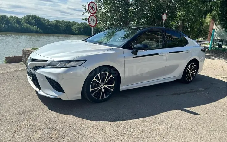 Toyota Camry 2019 годаүшін15 000 000 тг. в Павлодар