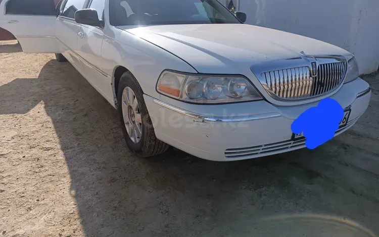 Lincoln Town Car 2002 годаүшін4 000 000 тг. в Атырау