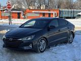 Hyundai Elantra 2019 года за 4 200 000 тг. в Уральск – фото 5