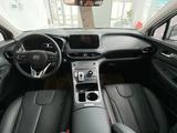 Hyundai Santa Fe 2021 года за 18 400 000 тг. в Шымкент – фото 3