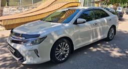 Toyota Camry 2017 года за 12 000 000 тг. в Шымкент – фото 3