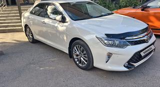 Toyota Camry 2017 года за 12 000 000 тг. в Шымкент