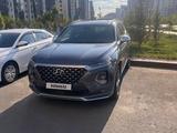Hyundai Santa Fe 2018 годаүшін13 500 000 тг. в Астана