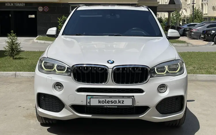 BMW X5 2015 года за 17 000 000 тг. в Атырау