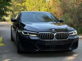 BMW 520 2022 годаүшін23 000 000 тг. в Алматы – фото 3
