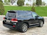 Toyota Land Cruiser 2017 года за 36 000 000 тг. в Шымкент – фото 3