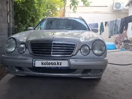 Mercedes-Benz E 320 2002 года за 5 500 000 тг. в Шымкент – фото 4
