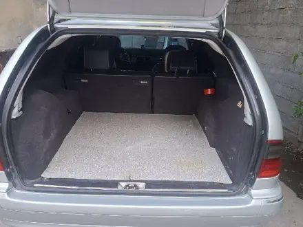 Mercedes-Benz E 320 2002 года за 5 500 000 тг. в Шымкент – фото 5