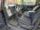 Toyota FJ Cruiser 2015 годаүшін15 800 000 тг. в Астана – фото 3