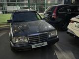 Mercedes-Benz E 280 1993 годаfor2 700 000 тг. в Алматы – фото 2