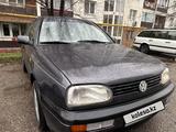 Volkswagen Golf 1993 года за 1 970 000 тг. в Есик