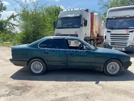 BMW 520 1991 года за 850 000 тг. в Алматы – фото 13