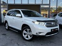 Toyota Highlander 2011 годаfor12 900 000 тг. в Шымкент