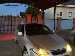 Daewoo Gentra
