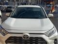 Toyota RAV4 2021 года за 15 500 000 тг. в Астана