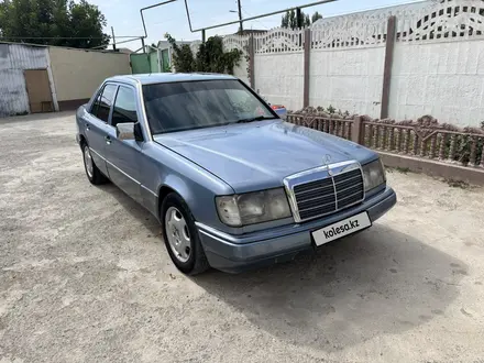 Mercedes-Benz E 220 1993 года за 1 650 000 тг. в Тараз – фото 12