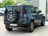 Land Rover Defender X-Dynamic SE 2026 года за 74 381 000 тг. в Алматы – фото 4