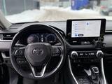 Toyota RAV4 2023 года за 16 500 000 тг. в Уральск – фото 2