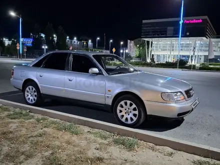 Audi A6 1996 года за 2 700 000 тг. в Алматы – фото 4