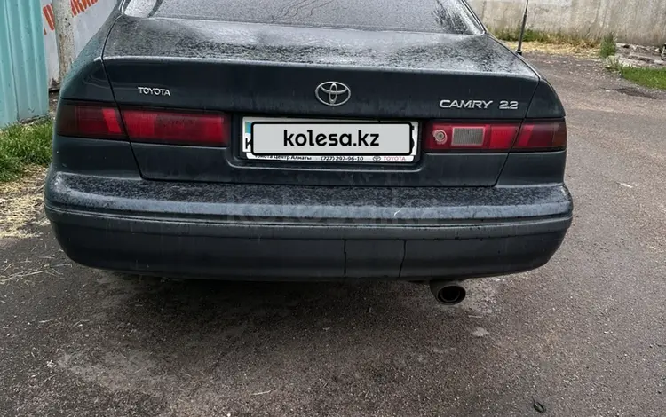 Toyota Camry 1998 годаfor2 800 000 тг. в Алматы