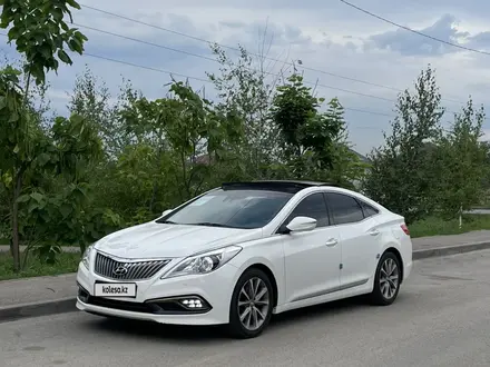 Hyundai Grandeur 2014 года за 9 000 000 тг. в Алматы – фото 24