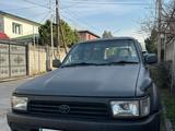 Toyota Hilux Surf 1995 годаүшін3 000 000 тг. в Алматы