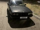 BMW 520 1991 года за 950 000 тг. в Караганда – фото 2