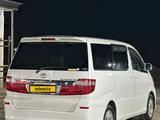 Toyota Alphard 2003 года за 6 900 000 тг. в Уральск – фото 2